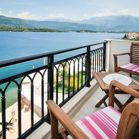 Apartments Zukovac Tivat Ngoại thất bức ảnh