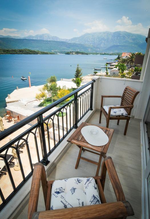 Apartments Zukovac Tivat Ngoại thất bức ảnh